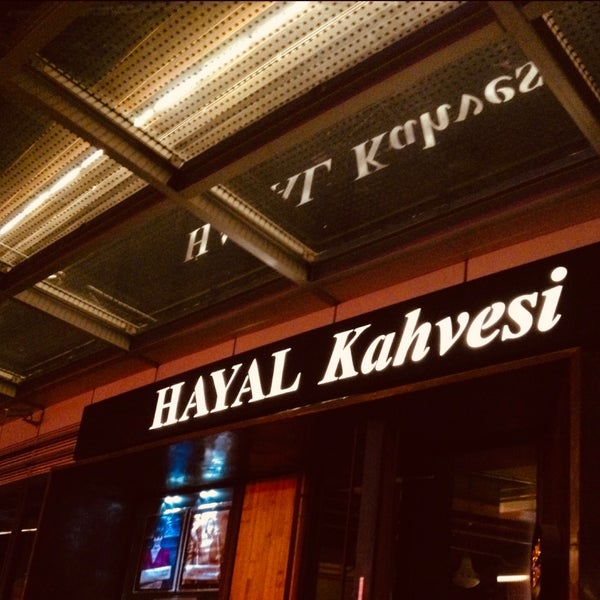 Photo taken at Hayal Kahvesi by Hltt D. on 12/2/2022