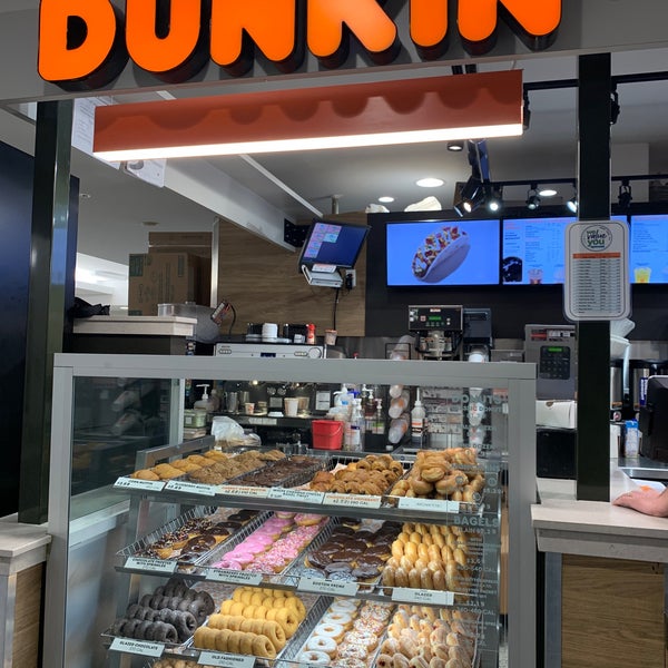 Dunkin' Newark Airport and Port Newark 18 tips from 1976 visitors