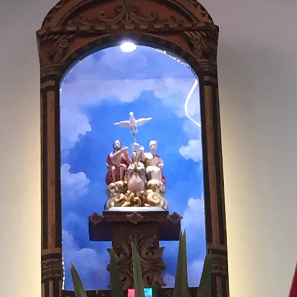 Photo taken at Santuário Basílica do Divino Pai Eterno by JACINTA M. on 4/23/2016