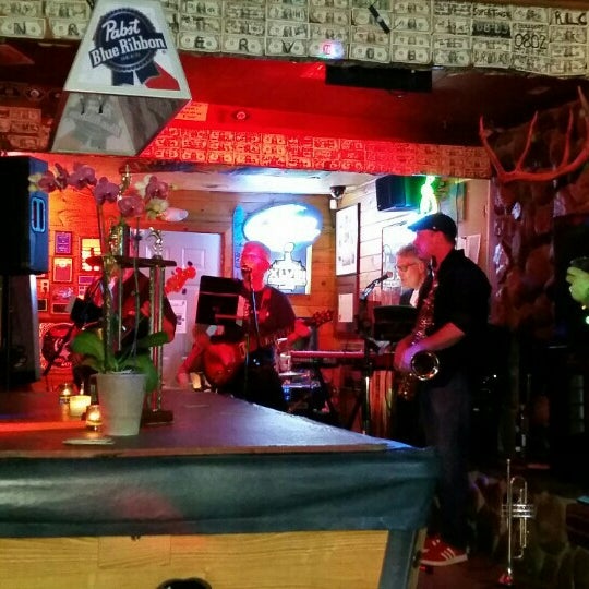 Mt Si Pub Bar in North Bend