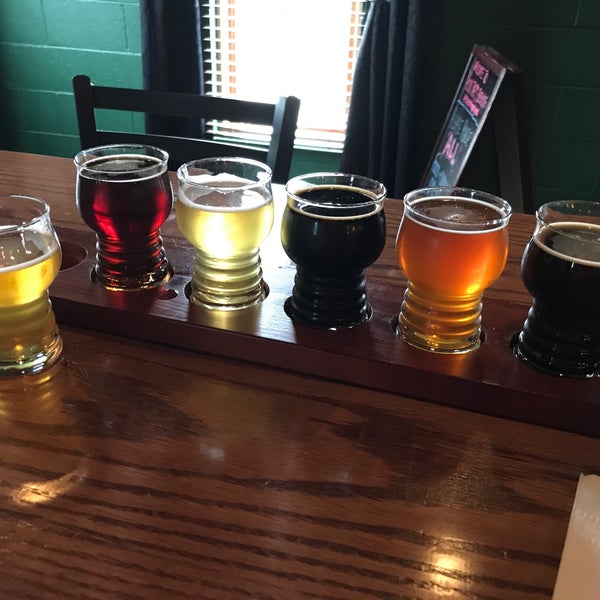 Photo taken at Hunter&#39;s Brewing by Dave G. on 7/14/2018