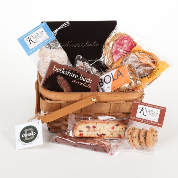 The Lee Gift Basket, named after the "working town" in the Berkshires.  This Basket is the perfect gift basket for an office or group to share.  A perfect gift basket for the college student too!