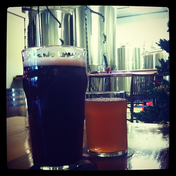 11/27/2012 tarihinde Weston H.ziyaretçi tarafından Payette Brewing Company'de çekilen fotoğraf