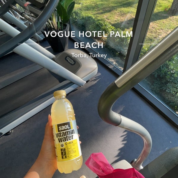 รูปภาพถ่ายที่ Vogue Hotel Bodrum โดย A เมื่อ 8/2/2023