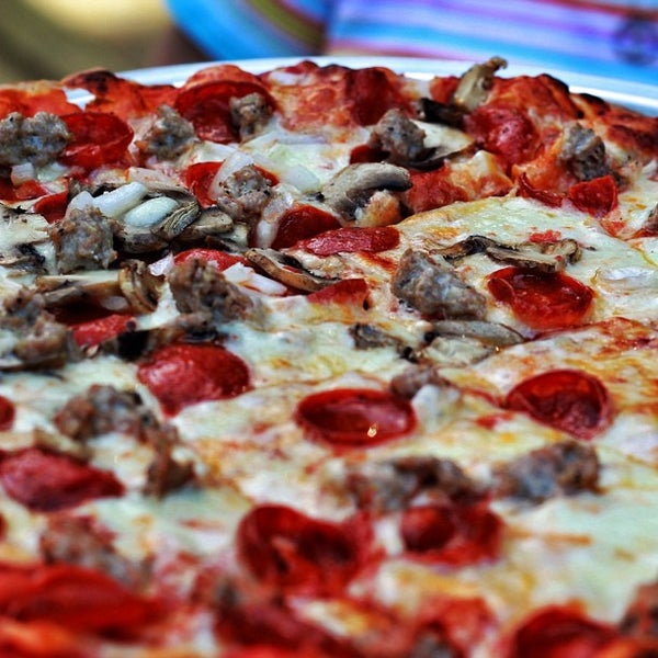 รูปภาพถ่ายที่ Pizza Man โดย Aaron L. เมื่อ 8/2/2013