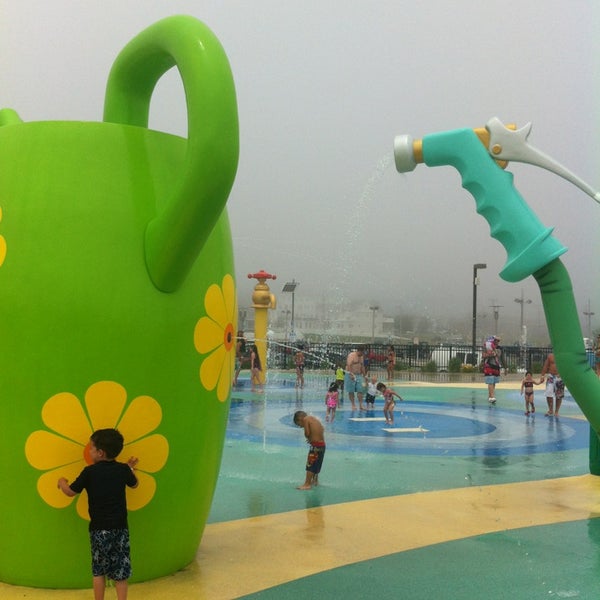 Park Beach детский клуб Кипр