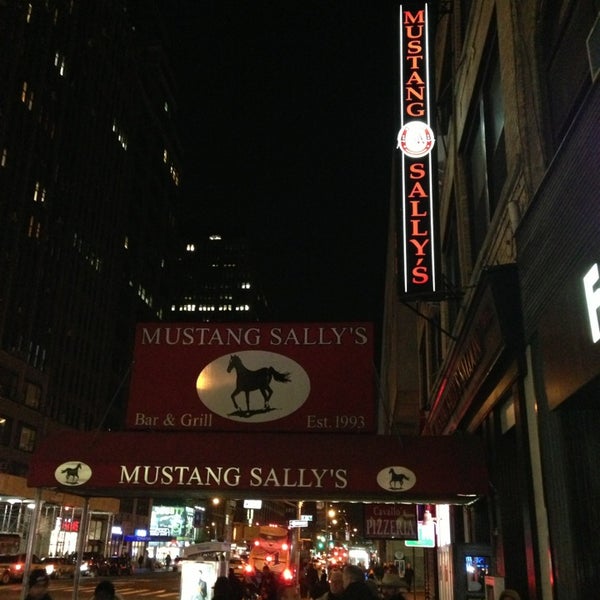 รูปภาพถ่ายที่ Mustang Sally&#39;s โดย Jimmy I. เมื่อ 1/5/2013