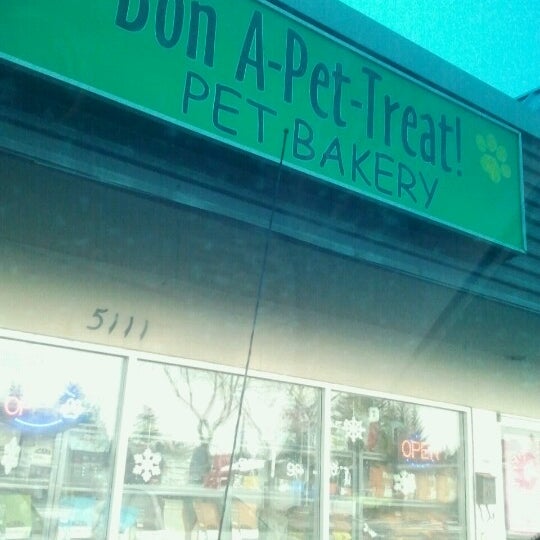 Bon A Pet Treat Pet Supplies Store in Calgary
