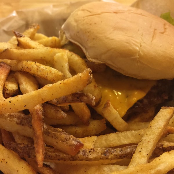 Meatheads Burgers & Fries - Burger Joint