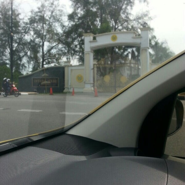 Alamat Surat Menyurat Istana Perlis Arau