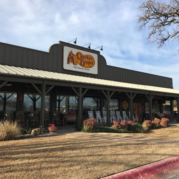 Cracker Barrel Old Country Store Lewisville, TX