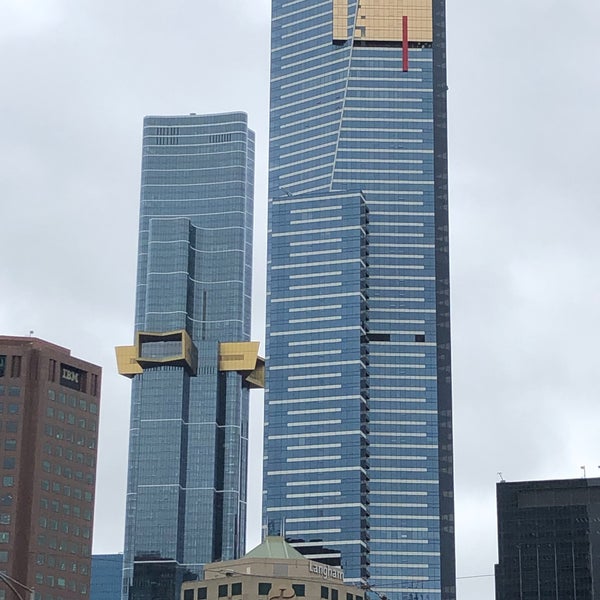 Снимок сделан в Federation Square пользователем Jonathan Z. 11/20/2023