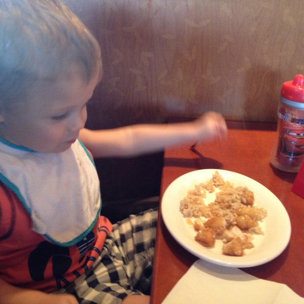 Photo taken at Pei Wei by Michael S. on 6/20/2013