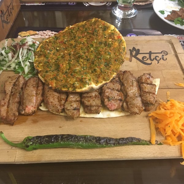 Foto diambil di Ketçi Resto oleh 🎀zlh C. pada 1/8/2018