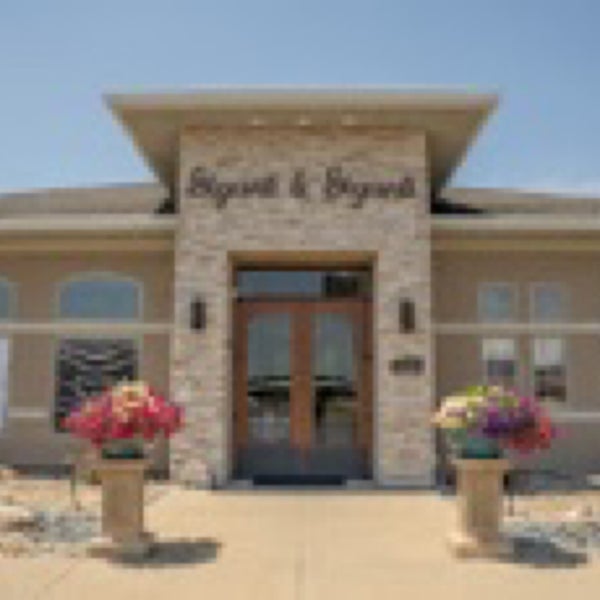 Giganti & Giganti Fine Jewelry Jewelry Store in Springfield