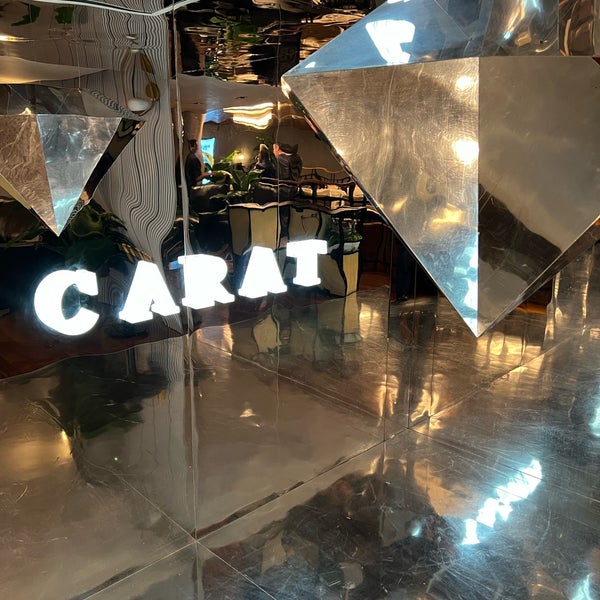 Foto tomada en Carat Restaurant  por João M. el 9/28/2022