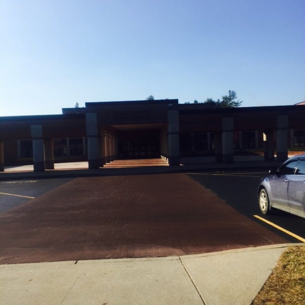 Ballston Spa High School Ballston Spa'da Lise