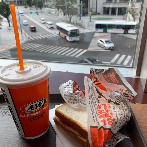 Foto Di A W 国際通り松尾店 国際通り Naha 沖縄県 Foto Di A W 国際通り松尾店 国際通り Naha 沖縄県