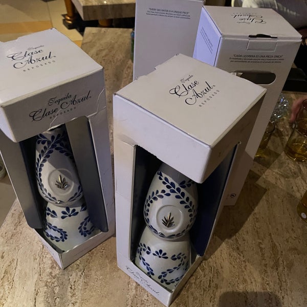 Level V Karaoke Bar in Kelapa Gading