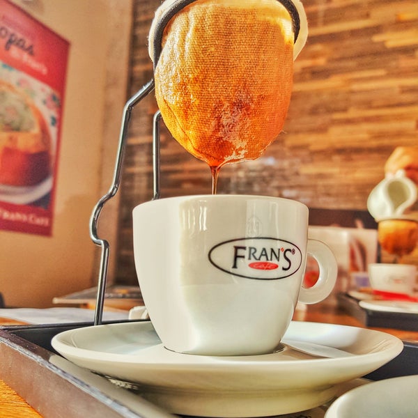 Photo taken at Fran&#39;s Café by Sergio M. on 4/20/2019