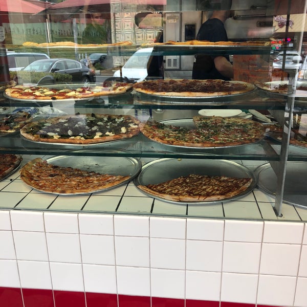 Photo taken at Bongiorno&#39;s New York Pizzeria by Robbie J. on 7/11/2018