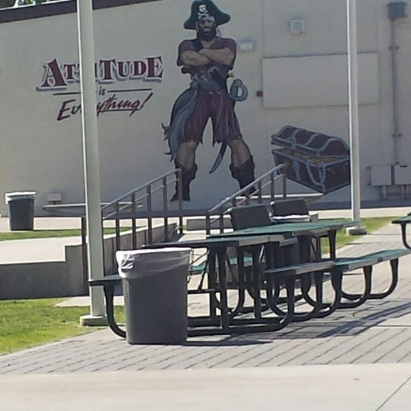 Paramount High School Senior Campus High School in Paramount