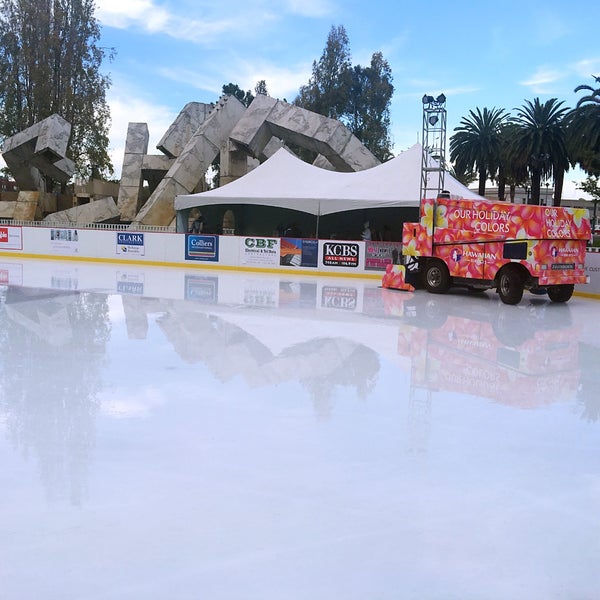 Photo taken at The Holiday Ice Rink at Embarcadero Center by sdk s. on 11/22/2015