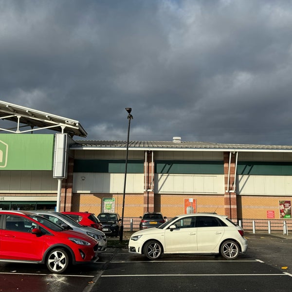 Dunelm Manchester'de Mobilya ve Ev Gereçleri Mağazası