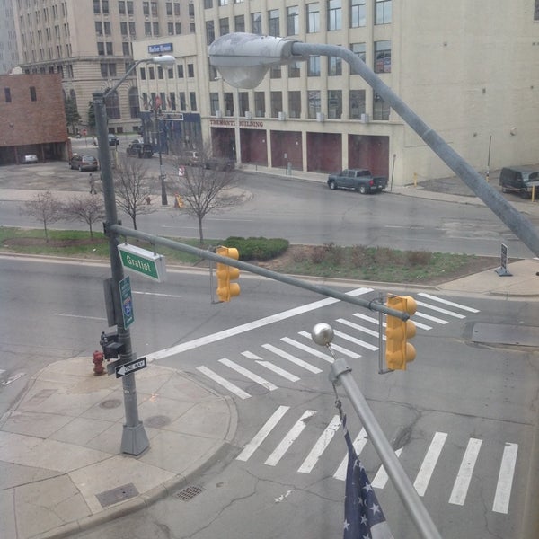 4/22/2014 tarihinde Louis P.ziyaretçi tarafından Hilton Garden Inn Detroit Downtown'de çekilen fotoğraf