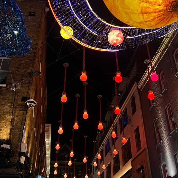 Photo taken at Carnaby Street by M6 on 12/28/2023