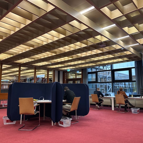 1/28/2023にRm i.がStaats- und Universitätsbibliothek Carl von Ossietzkyで撮った写真