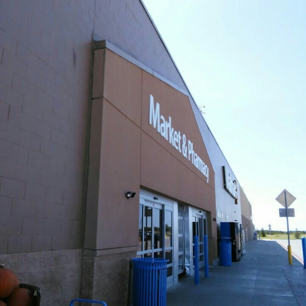Walmart Supercenter Big Box Store
