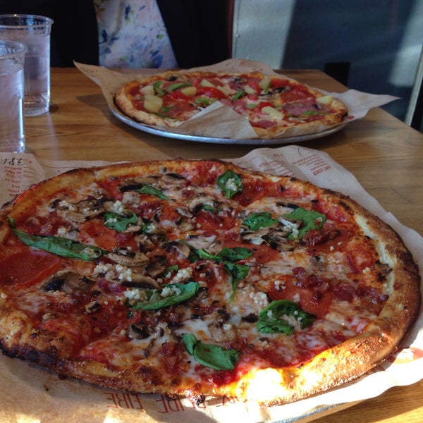 Blaze Pizza 30 tips from 474 visitors