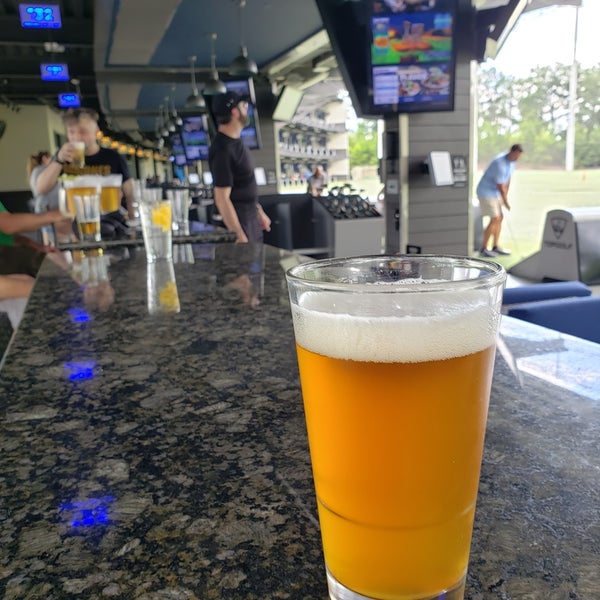 Photo taken at Topgolf by loveliness on 7/21/2021