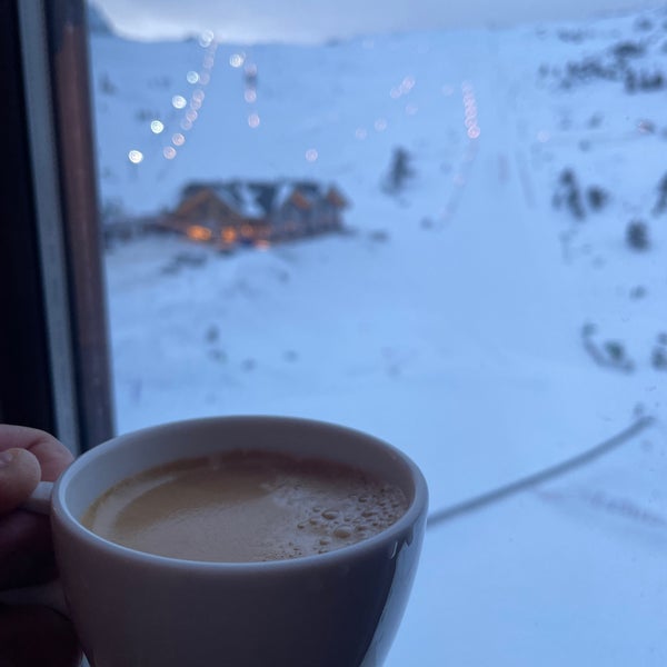 2/18/2023にSemih A.がKaya Palazzo Ski &amp; Mountain Resortで撮った写真