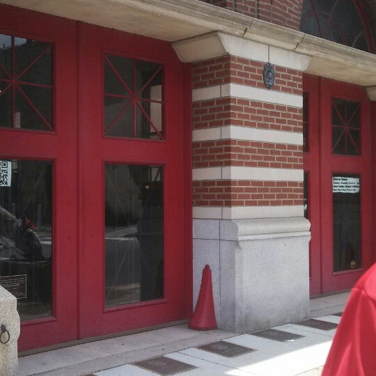 Das Foto wurde bei Fireman&#39;s Hall Museum von Sandy D. am 6/28/2014 aufgenommen