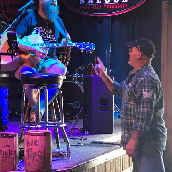 Foto scattata a Whiskey Bent Saloon da Sandy D. il 10/25/2018