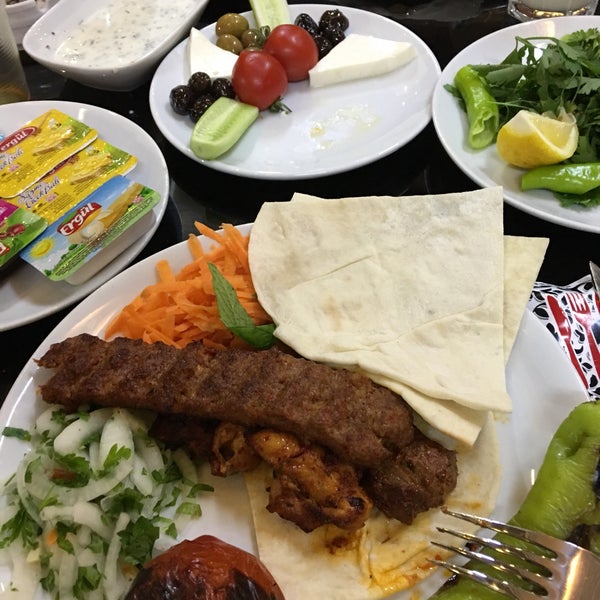 5/27/2018에 Muhammed Y.님이 Ketçi Resto에서 찍은 사진