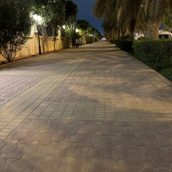 Foto tirada no(a) King Abdullah Road Walk por FAYEZ em 4/29/2024