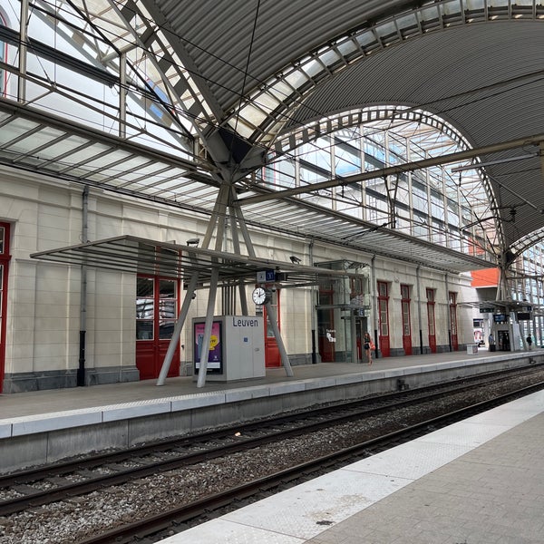 Das Foto wurde bei Bahnhof Leuven von Liliana N. am 6/21/2023 aufgenommen