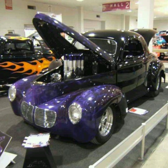 Photos at Summit Racing Equipment McDonough, GA