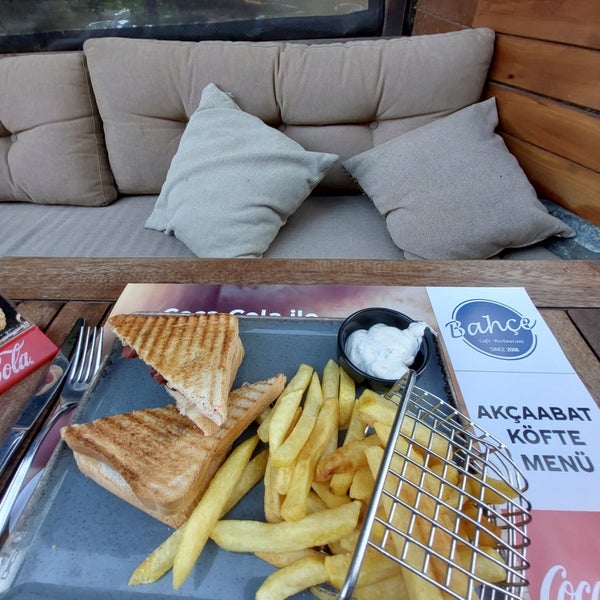 รูปภาพถ่ายที่ Mimarlar Odası Bahçe Cafe &amp; Restaurant โดย 💛💛💛💛💛💛💛💛💛💛💛💛💛💛💛💛💛💛💛💛💛💛💛💛💛💛💛💛💛💛💛💛💛💛💛💛💛💛💛💛💛💛💛💛💛💛💛💛💛💛 เมื่อ 1/10/2023
