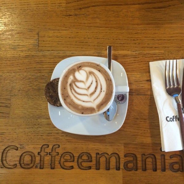 Photo prise au Coffeemania par Ameera le11/20/2015