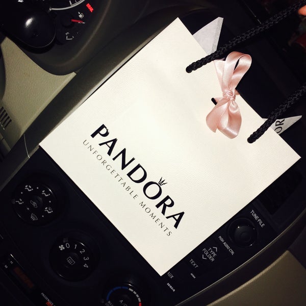 Fotos En Pandora Lincoln Plaza Joyeria