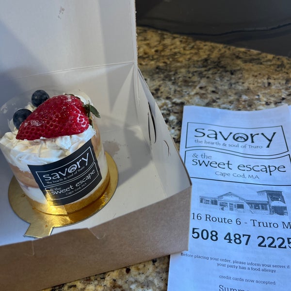 Savory Grill/Sweet Escapes 316 US6