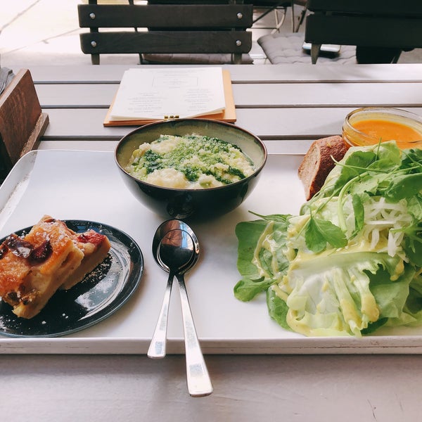 5/7/2018 tarihinde Ryo U.ziyaretçi tarafından Michelberger Restaurant'de çekilen fotoğraf