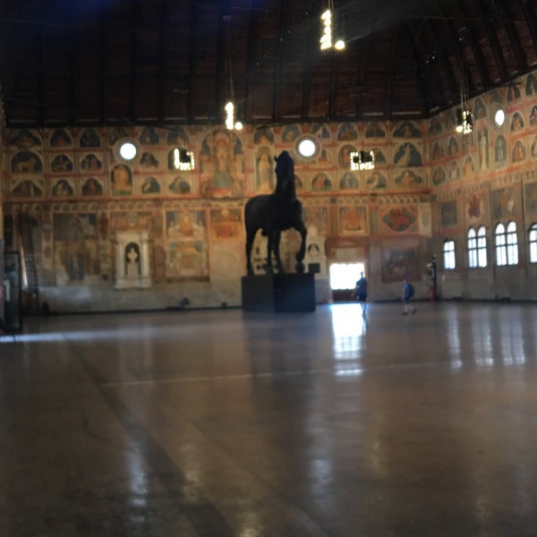Foto tomada en Palazzo della Ragione  por Маришка К. el 7/9/2023