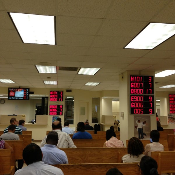 Photo taken at New York State Department of Motor Vehicles by Mari on 7/30/2013
