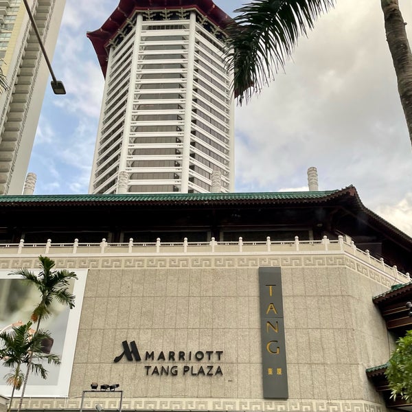 Снимок сделан в Singapore Marriott Tang Plaza Hotel пользователем Thomas B. 12/17/2021