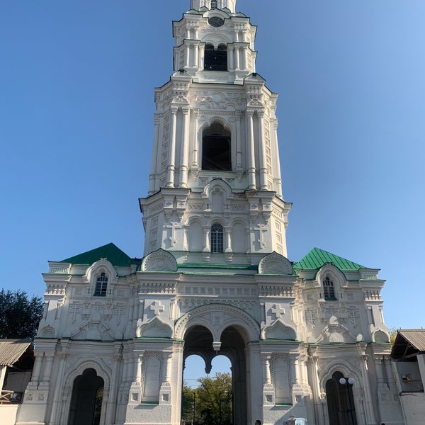 Красная воротная башня Сергиев Посад